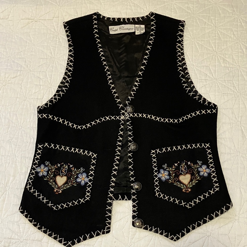 Vintage Wool embroidered coastal grandma vest size Medium